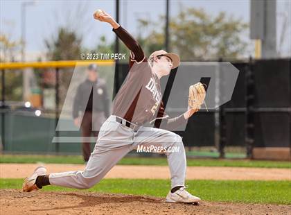 Thumbnail 1 in Davis vs. El Toro photogallery.