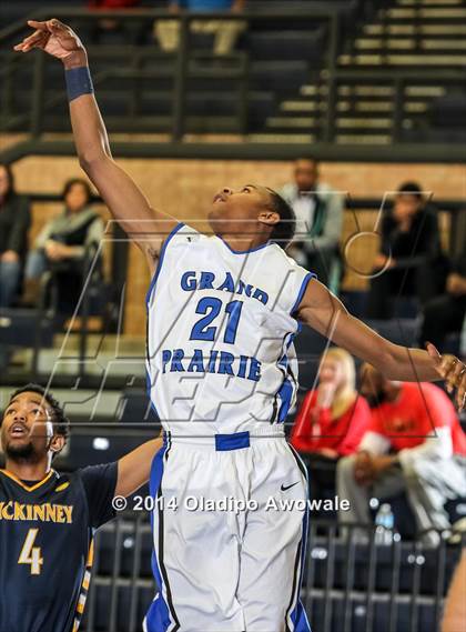 Thumbnail 1 in McKinney vs. Grand Prairie (IN-N-OUT Burger Allen Holiday Invitational) photogallery.