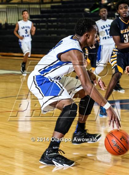 Thumbnail 1 in McKinney vs. Grand Prairie (IN-N-OUT Burger Allen Holiday Invitational) photogallery.
