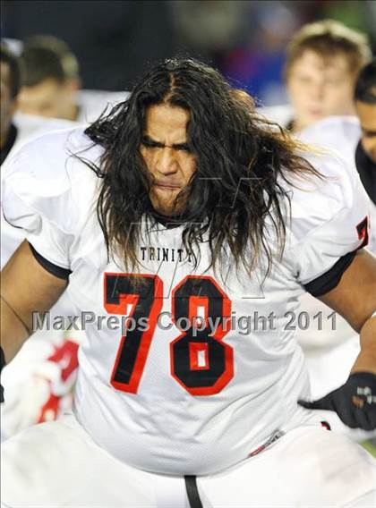 Thumbnail 2 in Trinity vs. Duncanville ( 5A Division 1 Bi-District Playoff ) photogallery.