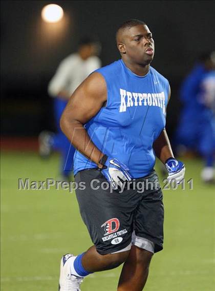 Thumbnail 1 in Trinity vs. Duncanville ( 5A Division 1 Bi-District Playoff ) photogallery.