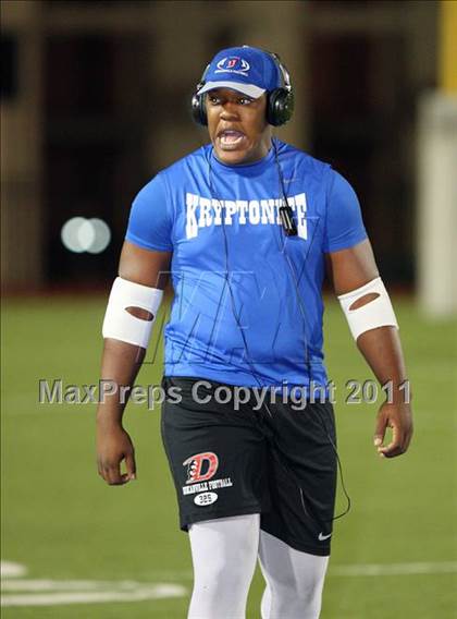 Thumbnail 1 in Trinity vs. Duncanville ( 5A Division 1 Bi-District Playoff ) photogallery.