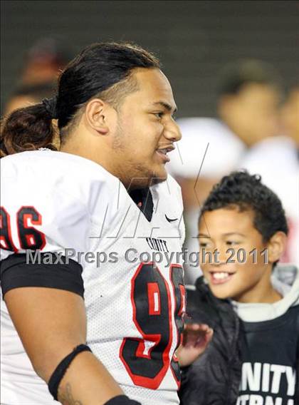 Thumbnail 3 in Trinity vs. Duncanville ( 5A Division 1 Bi-District Playoff ) photogallery.