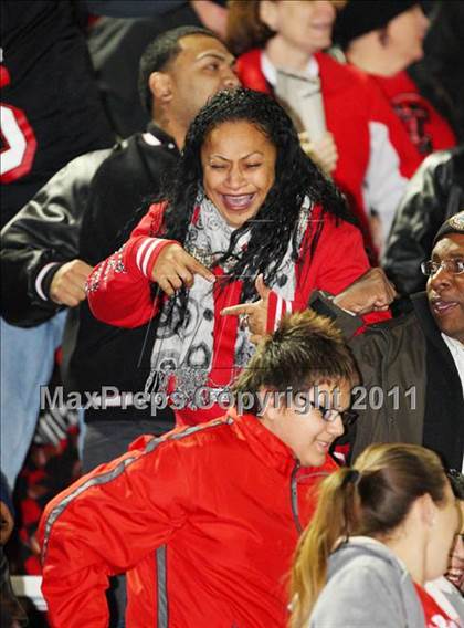 Thumbnail 1 in Trinity vs. Duncanville ( 5A Division 1 Bi-District Playoff ) photogallery.