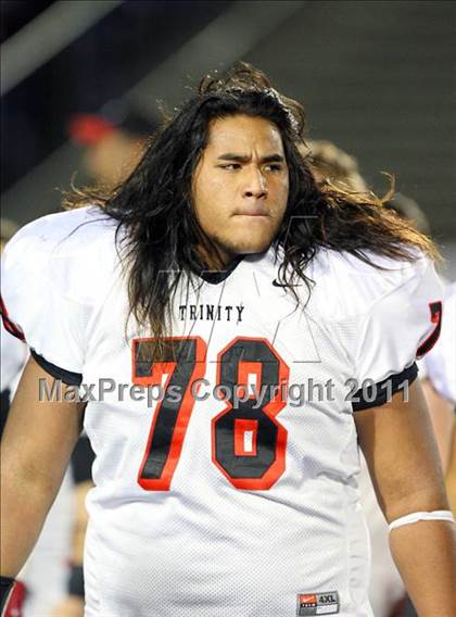 Thumbnail 1 in Trinity vs. Duncanville ( 5A Division 1 Bi-District Playoff ) photogallery.