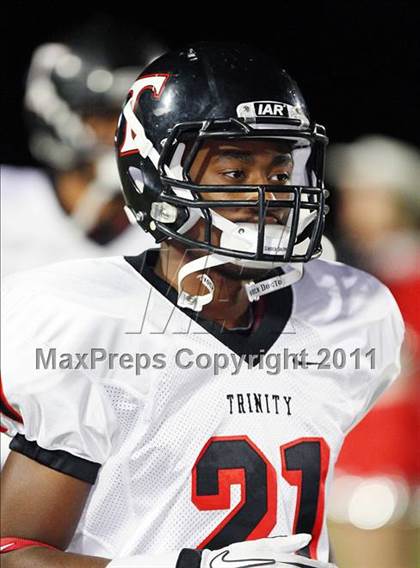 Thumbnail 1 in Trinity vs. Duncanville ( 5A Division 1 Bi-District Playoff ) photogallery.