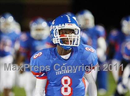 Thumbnail 3 in Trinity vs. Duncanville ( 5A Division 1 Bi-District Playoff ) photogallery.