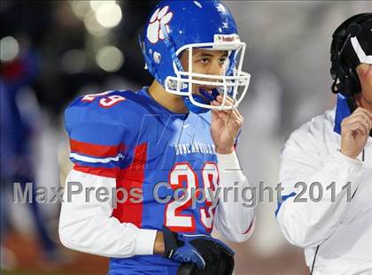 Thumbnail 2 in Trinity vs. Duncanville ( 5A Division 1 Bi-District Playoff ) photogallery.