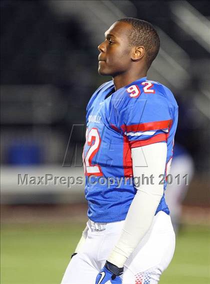 Thumbnail 1 in Trinity vs. Duncanville ( 5A Division 1 Bi-District Playoff ) photogallery.