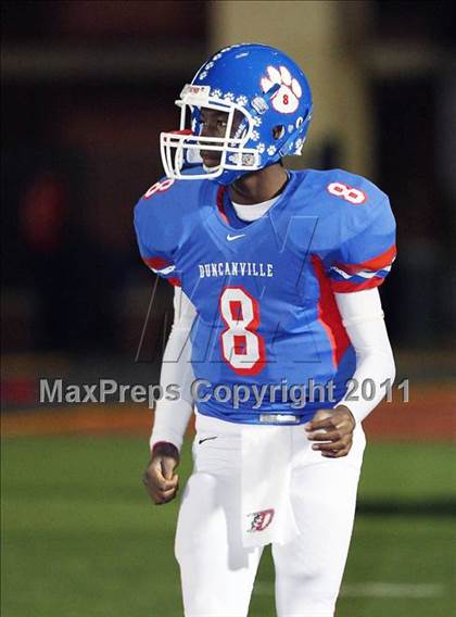 Thumbnail 3 in Trinity vs. Duncanville ( 5A Division 1 Bi-District Playoff ) photogallery.