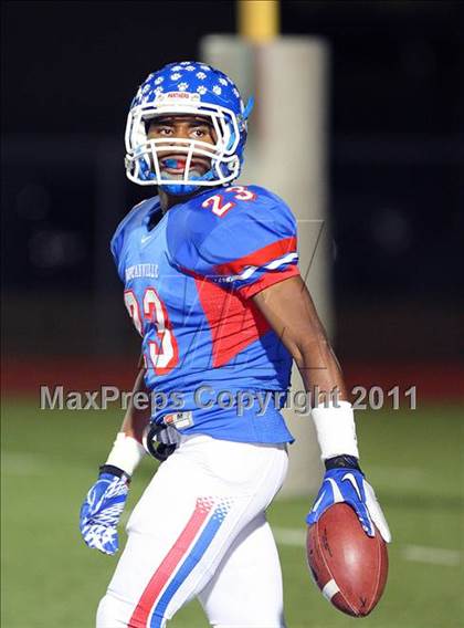 Thumbnail 3 in Trinity vs. Duncanville ( 5A Division 1 Bi-District Playoff ) photogallery.