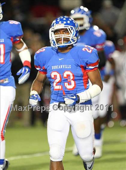 Thumbnail 3 in Trinity vs. Duncanville ( 5A Division 1 Bi-District Playoff ) photogallery.