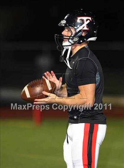Thumbnail 2 in Trinity vs. Duncanville ( 5A Division 1 Bi-District Playoff ) photogallery.