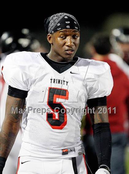 Thumbnail 3 in Trinity vs. Duncanville ( 5A Division 1 Bi-District Playoff ) photogallery.