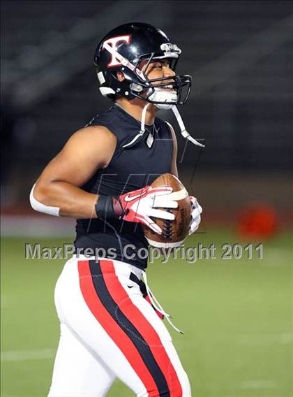 Thumbnail 3 in Trinity vs. Duncanville ( 5A Division 1 Bi-District Playoff ) photogallery.