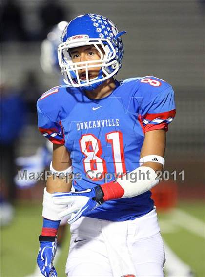 Thumbnail 3 in Trinity vs. Duncanville ( 5A Division 1 Bi-District Playoff ) photogallery.