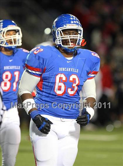 Thumbnail 1 in Trinity vs. Duncanville ( 5A Division 1 Bi-District Playoff ) photogallery.