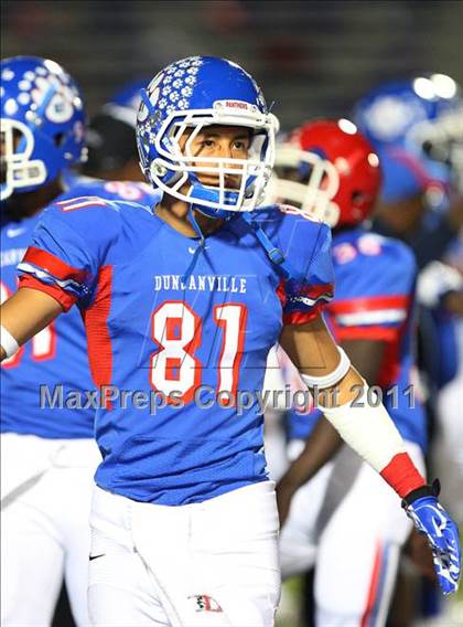 Thumbnail 2 in Trinity vs. Duncanville ( 5A Division 1 Bi-District Playoff ) photogallery.