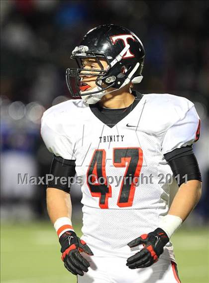 Thumbnail 2 in Trinity vs. Duncanville ( 5A Division 1 Bi-District Playoff ) photogallery.