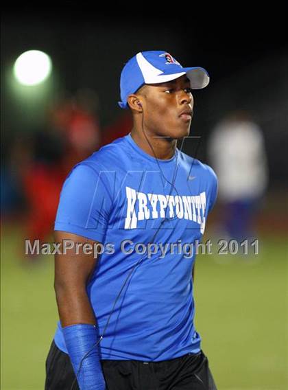 Thumbnail 3 in Trinity vs. Duncanville ( 5A Division 1 Bi-District Playoff ) photogallery.