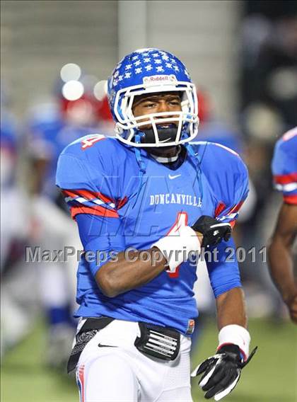 Thumbnail 2 in Trinity vs. Duncanville ( 5A Division 1 Bi-District Playoff ) photogallery.