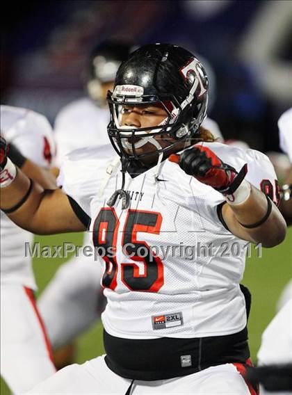 Thumbnail 2 in Trinity vs. Duncanville ( 5A Division 1 Bi-District Playoff ) photogallery.