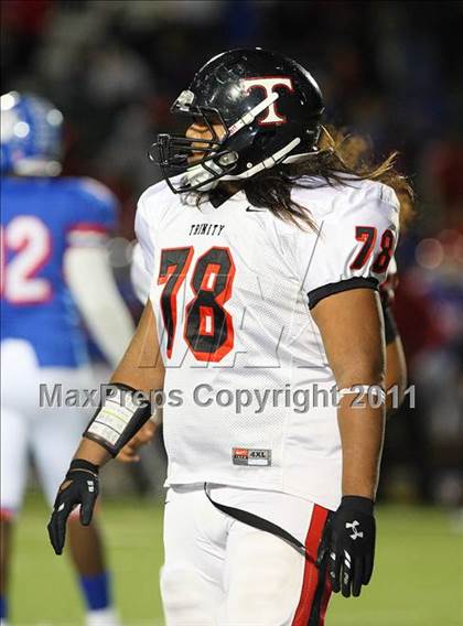 Thumbnail 1 in Trinity vs. Duncanville ( 5A Division 1 Bi-District Playoff ) photogallery.