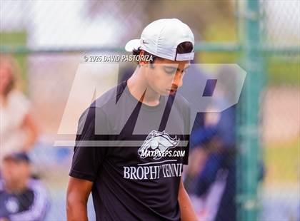 Thumbnail 1 in AIA D1 Singles Finals photogallery.