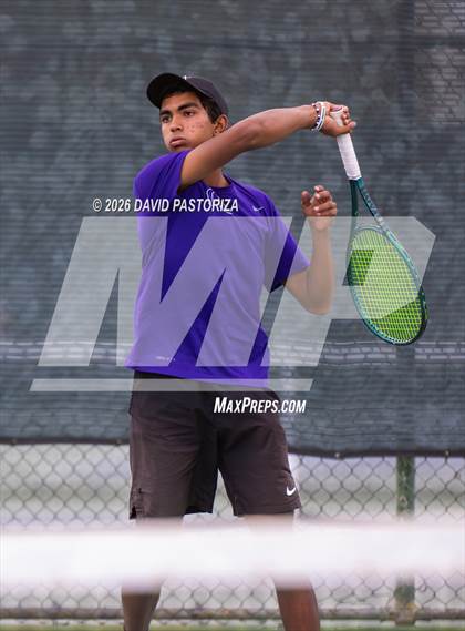Thumbnail 1 in AIA D1 Singles Finals photogallery.
