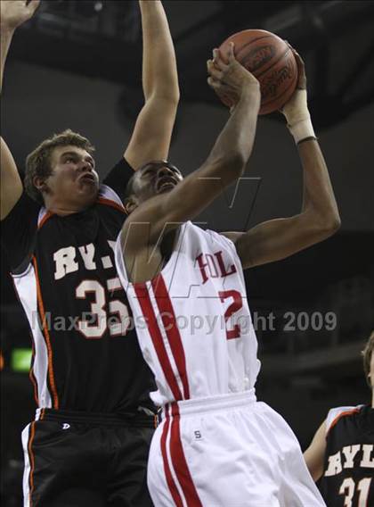 Thumbnail 1 in Ryle vs. Holmes (Ninth Region Tournament) photogallery.