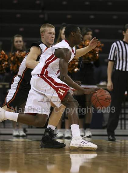 Thumbnail 3 in Ryle vs. Holmes (Ninth Region Tournament) photogallery.
