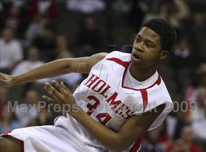 Thumbnail 1 in Ryle vs. Holmes (Ninth Region Tournament) photogallery.