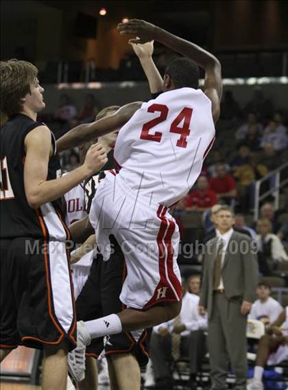 Thumbnail 1 in Ryle vs. Holmes (Ninth Region Tournament) photogallery.