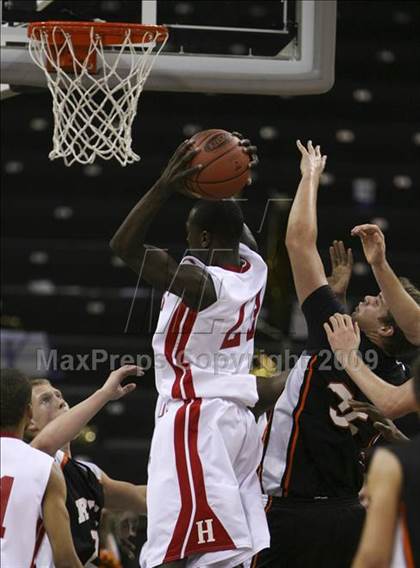 Thumbnail 2 in Ryle vs. Holmes (Ninth Region Tournament) photogallery.