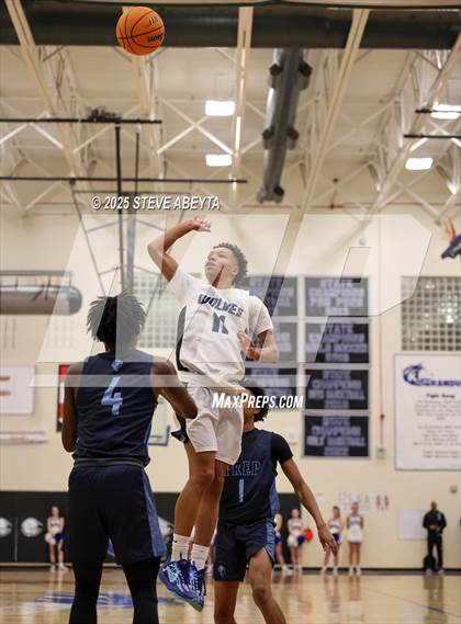 Thumbnail 1 in Vista PEAK Prep @ Grandview photogallery.