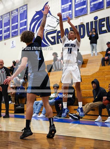 Thumbnail 1 in Vista PEAK Prep @ Grandview photogallery.