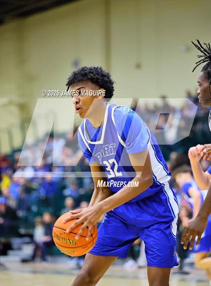 Thumbnail 2 in Port Washington vs. Baldwin (NYSPHSAA Class AAA Section 8 Final) photogallery.