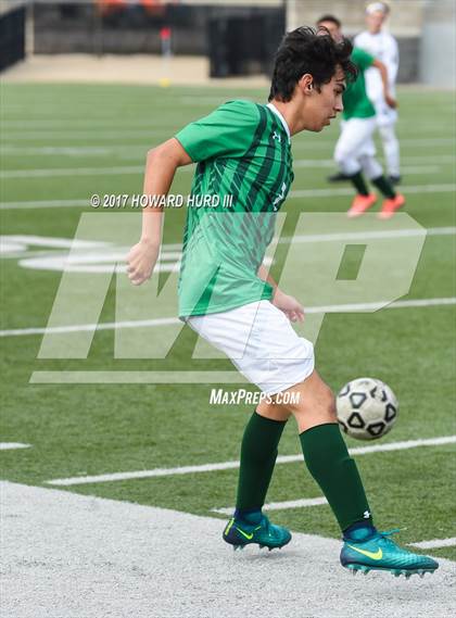 Thumbnail 3 in Birdville vs. Azle (Jonny Baggett Memorial Kickoff Classic) photogallery.