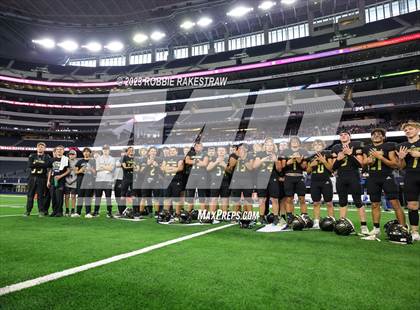 Thumbnail 3 in Westbrook vs. Gordon (UIL 1A D1 Football Final Medal Ceremony) photogallery.