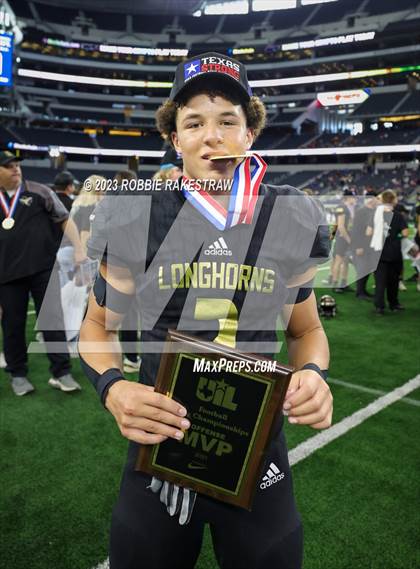 Thumbnail 3 in Westbrook vs. Gordon (UIL 1A D1 Football Final Medal Ceremony) photogallery.