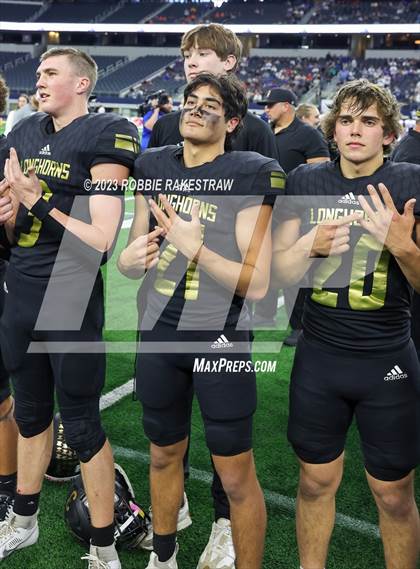 Thumbnail 3 in Westbrook vs. Gordon (UIL 1A D1 Football Final Medal Ceremony) photogallery.