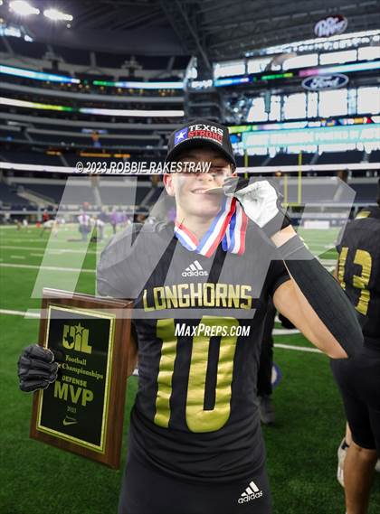 Thumbnail 3 in Westbrook vs. Gordon (UIL 1A D1 Football Final Medal Ceremony) photogallery.