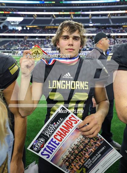 Thumbnail 3 in Westbrook vs. Gordon (UIL 1A D1 Football Final Medal Ceremony) photogallery.