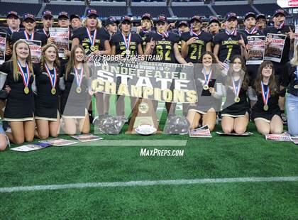 Thumbnail 3 in Westbrook vs. Gordon (UIL 1A D1 Football Final Medal Ceremony) photogallery.