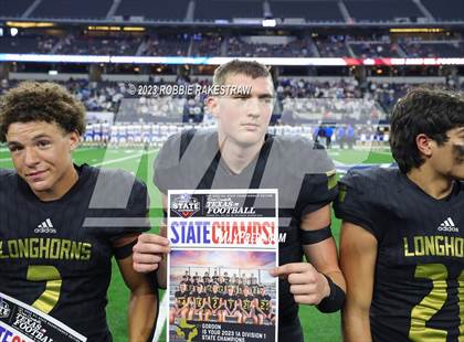 Thumbnail 1 in Westbrook vs. Gordon (UIL 1A D1 Football Final Medal Ceremony) photogallery.