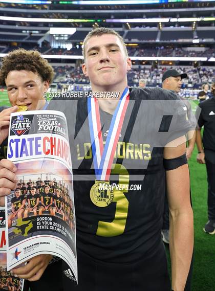 Thumbnail 1 in Westbrook vs. Gordon (UIL 1A D1 Football Final Medal Ceremony) photogallery.