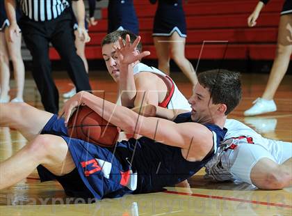 Thumbnail 3 in Maize vs. Manhattan (McPherson Invitational) photogallery.