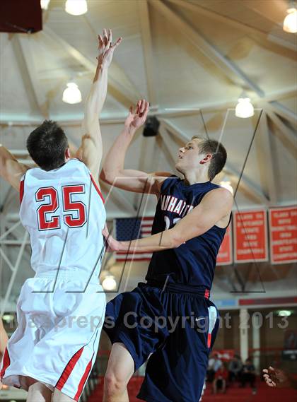 Thumbnail 3 in Maize vs. Manhattan (McPherson Invitational) photogallery.
