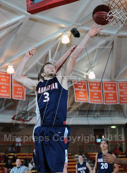 Thumbnail 3 in Maize vs. Manhattan (McPherson Invitational) photogallery.