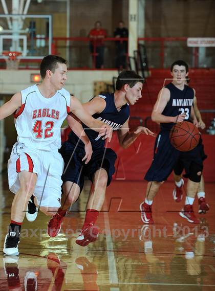 Thumbnail 2 in Maize vs. Manhattan (McPherson Invitational) photogallery.